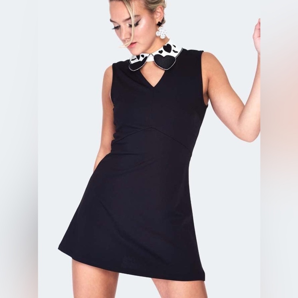 Voodoo Vixen heart collar dress